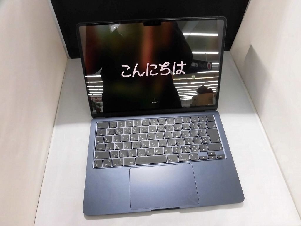 アップル Apple MacBook Air 13インチ 2022年モデル MLY33J/A 【中古】