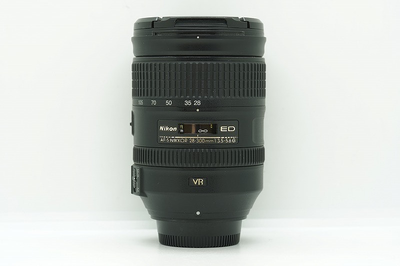 ニコン Nikon Fマウント 水晶体 フルサイズ AF-S NIKKOR 28-300粍 F3.5-5.6 G ED VR 【中古】