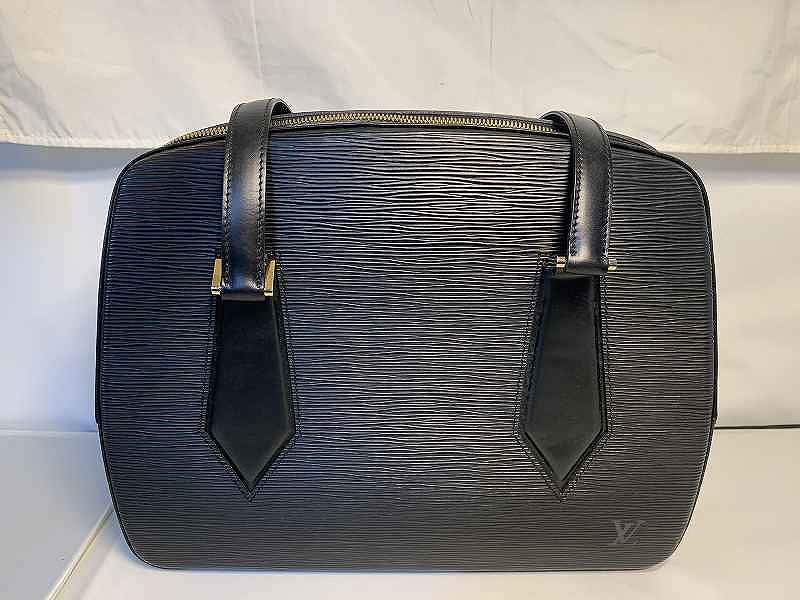 【全品ポイント10倍!要エントリー】【期間限定セール】ルイヴィトン LOUIS VUITTON ハンドバッグ M52432 エピ ヴォルテール 黒 レディース エピレザー M52432 【中古】|ワットマン店