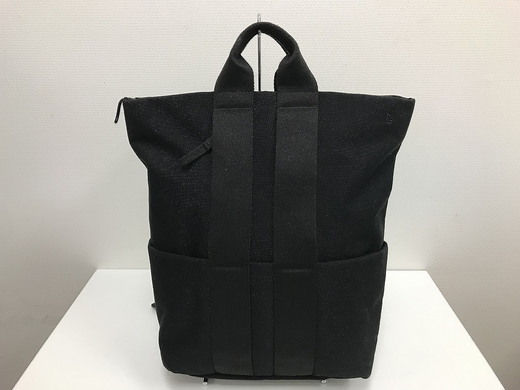 ミレスト MILESTO 美品 オトナ仕様の2WAYバッグ 上品でスタイリッシュなお洒落の魅力 収納力抜群 リュックサック トート鞄 【中古】