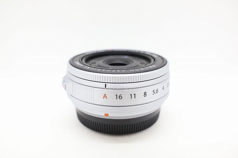 【継続期間制限事項大売り出し】フジ写真フィルム FUJIFILM Xマウント 水晶体 APS-C しろがね色 フジノン水晶体 XF23mmF2.8 R WR 【中古】