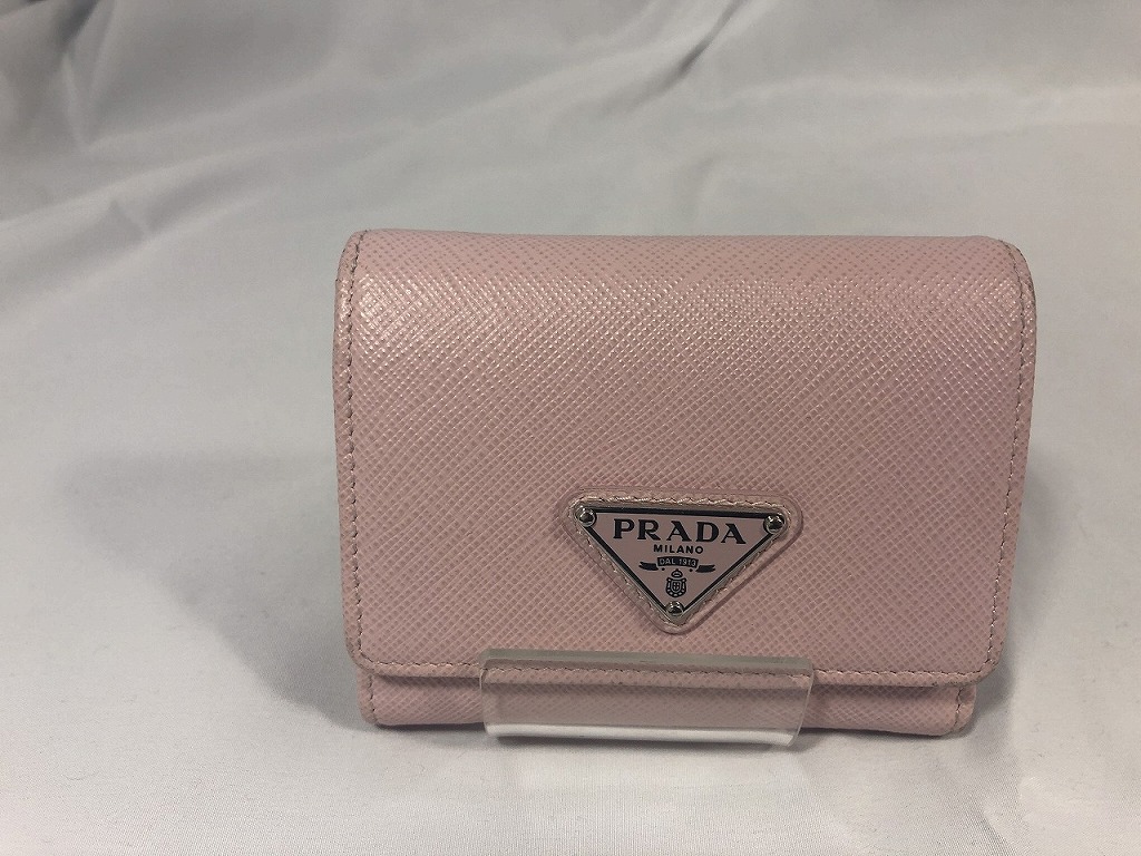 プラダ PRADA 三つ折り紙入れ サクラ色 【中古】