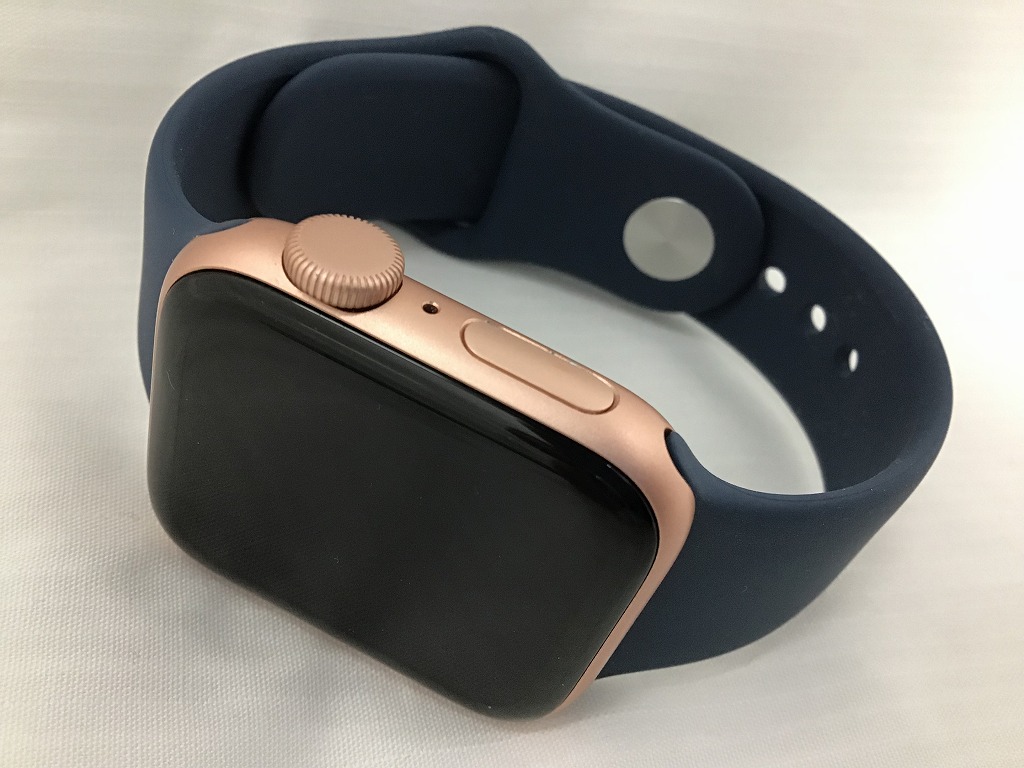 アップル Apple Apple Watch SE MYDP2J/A 【中古】