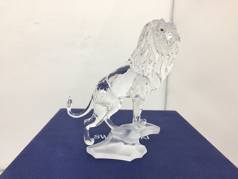 【継続期間制限事項大売り出し】スワロフスキー SWAROVSKI 百獣の王 / 飾りつけ 水晶 【中古】