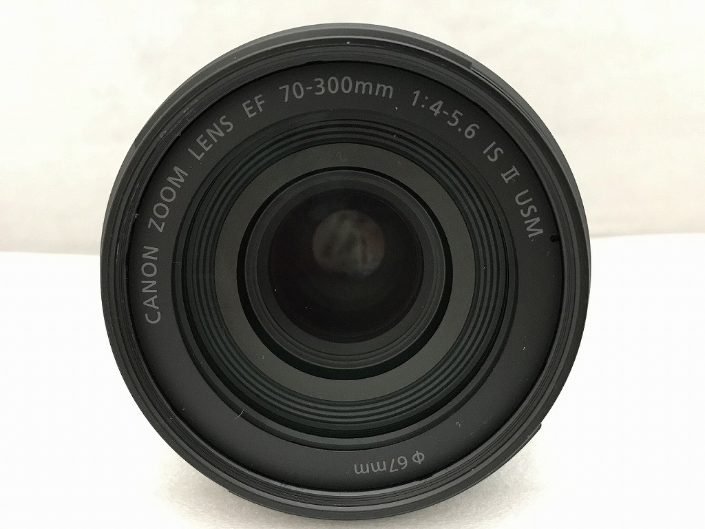 【継続期間制限事項大売り出し】キヤノン Canon 望遠・望遠レンズ  取り替えっこ水晶体 黒いこと CANON EF 70-300 4-5.6 IS II USM 【中古】