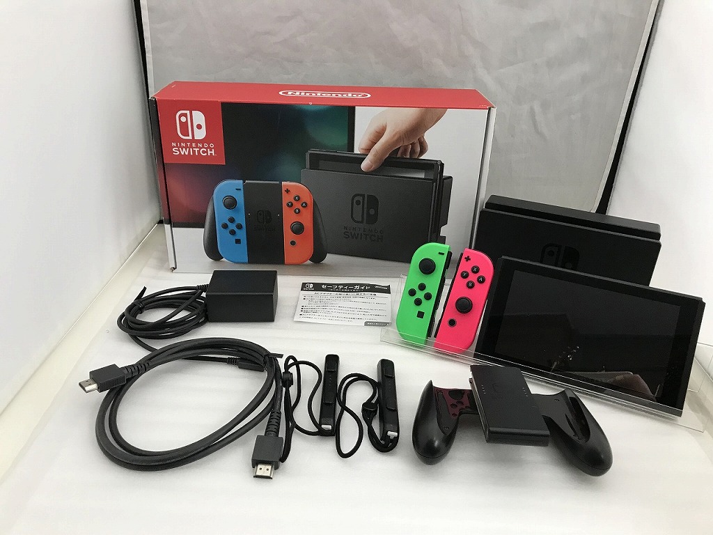 【7/19(日)20時～全品ポイント10倍！要エントリー】ニンテンドウ 任天堂 Nintendo Switch ネオングリーン/ネオンピンク HAC-S-KABAA 【中古】｜ワットマン店