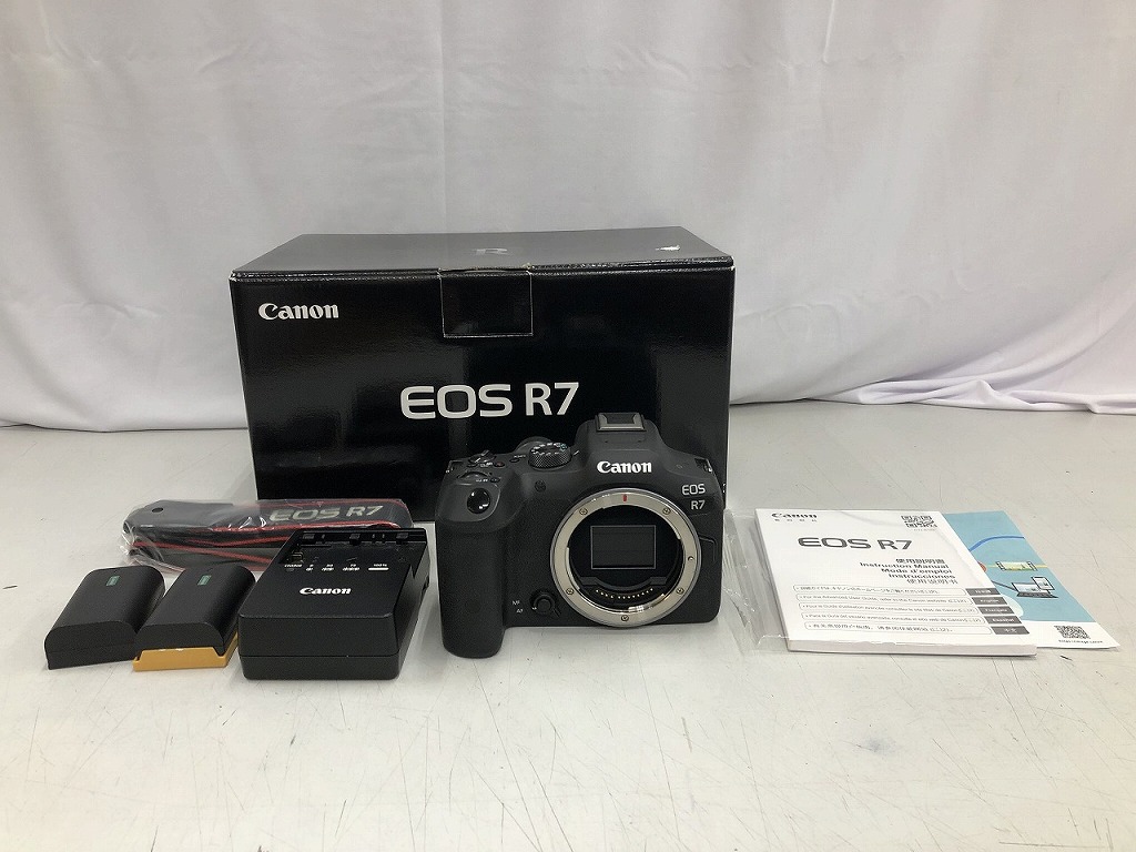 キヤノン Canon 銀鏡レスカメラ EOS R7 上半身 【中古】 パソコン-デスクトップPC