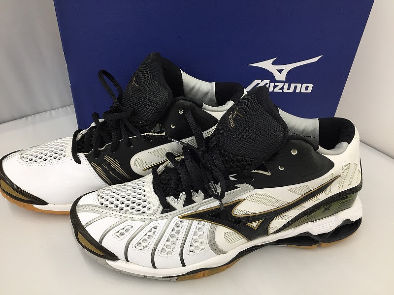 【継続期間押さえる大売り出し】ミズノ MIZUNO 排球シューズ V1GA161708 【中古】