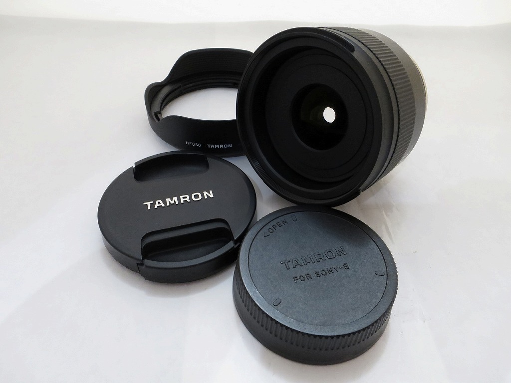 【継続期間押さえる大売り出し】タムロン TAMRON Eマウント用単興味の中心水晶体 20粍 F2.8 Di III OSD M1:2 （F050） 【中古】