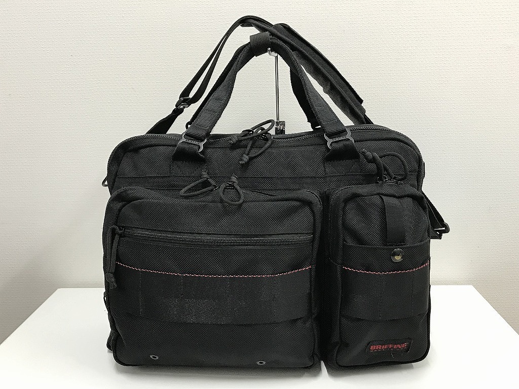 ブリーフィング BRIEFING 雅びやかで今めかしいな着飾るの愛らしさ 2WAY商行為御徒面子 ブリーフ入れもの 肩部 通い 御役目 鞄 【中古】
