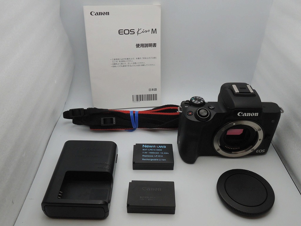 キヤノン Canon 銀鏡受け答え一眼写真機 上半身 APS-C EOS Kiss M 【中古】