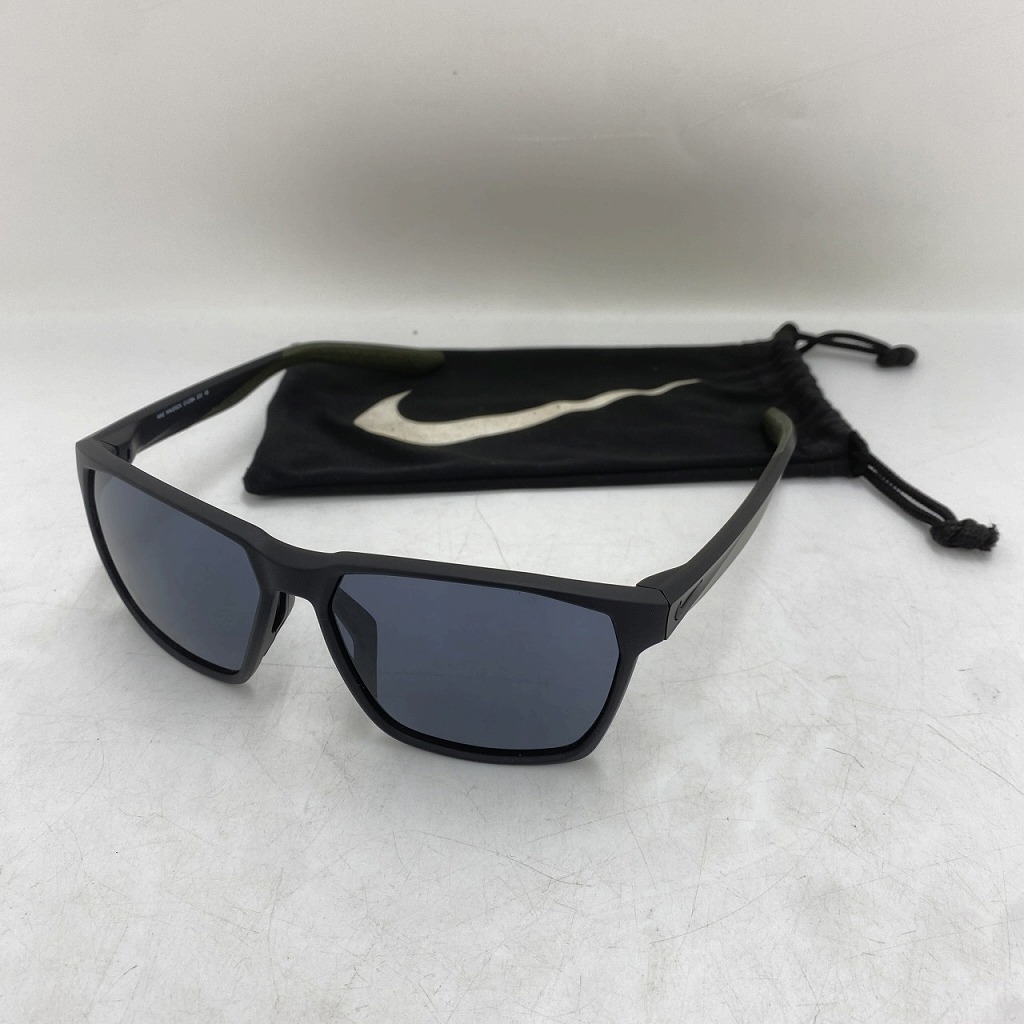 ナイキ NIKE MAVERICK EV1094 001 #3 【中古】