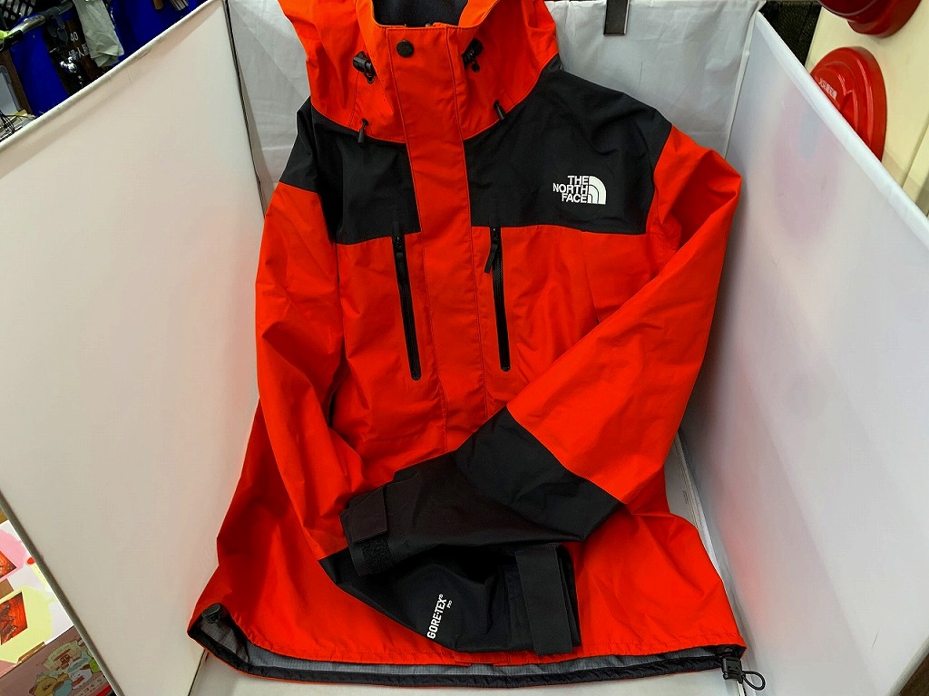 北の方人間の顔 THE NORTH FACE 上衣 NP61303 NP61303 【中古】