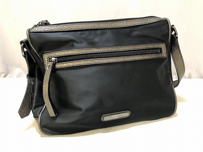 バーバリー BURBERRY 【良品】ショルダーバッグ 黒いこと 【中古】