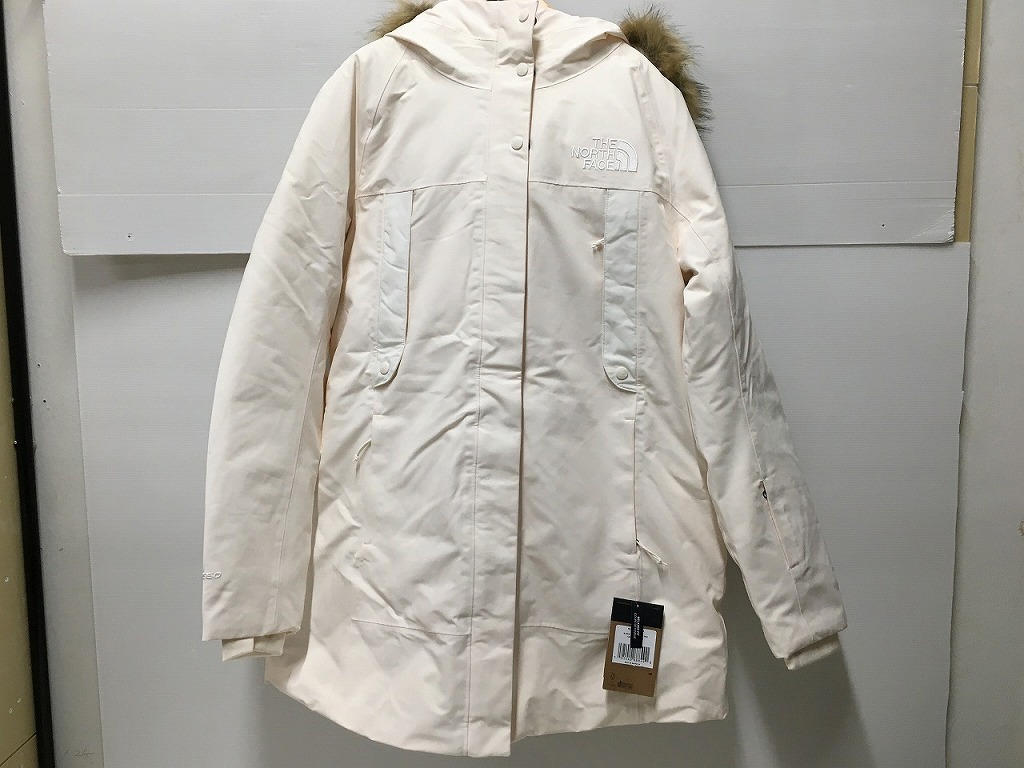 ノースフェイス THE NORTH FACE 【未使用品】Outerboroughs Parka サイズ：レディースLサイズ NF0A4R3J 【中古】