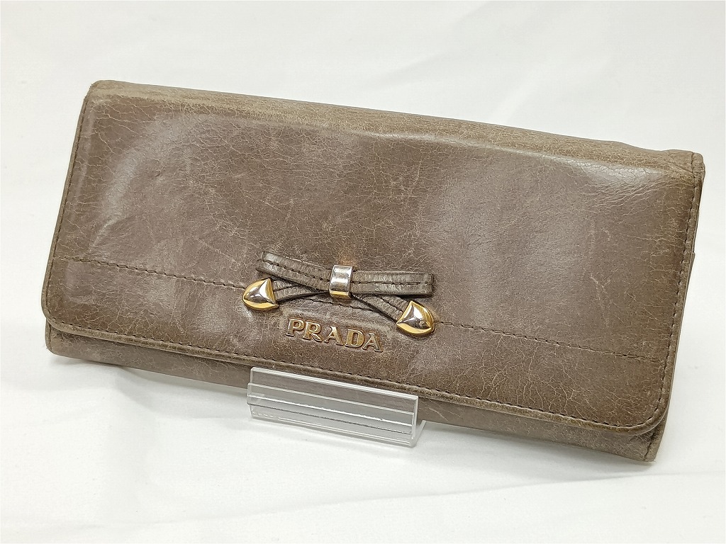 楽天市場】【中古】 プラダ がま口長財布 1M1308 レディース PRADA