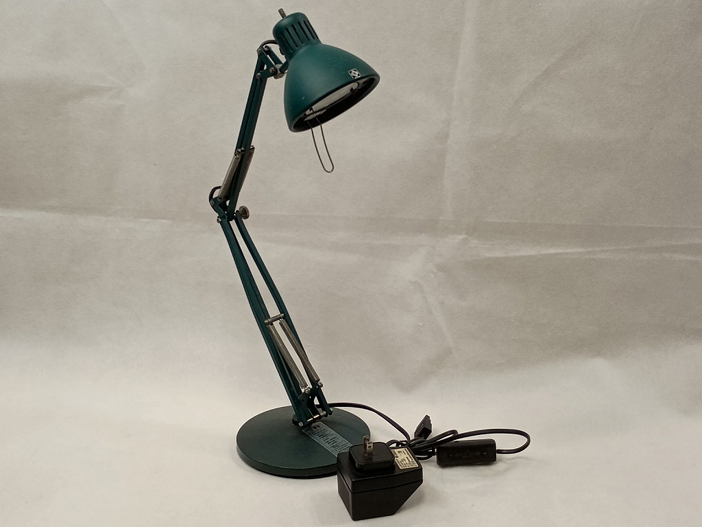 ヤマギワ YAMAGIWA デスクライト LUXO Lillyna S-2341 【中古】