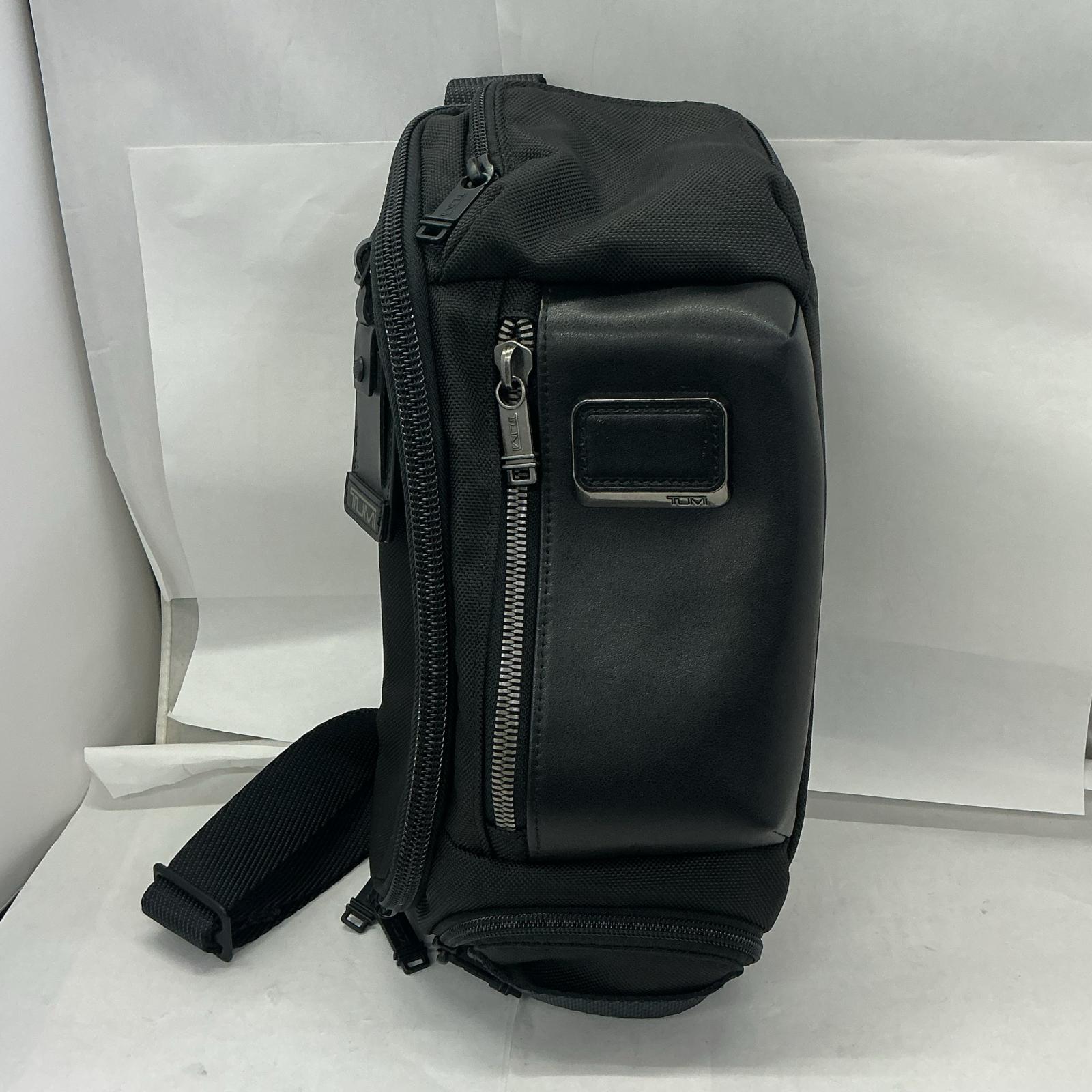 トゥミ TUMI メンズ ボディバッグ【中古】