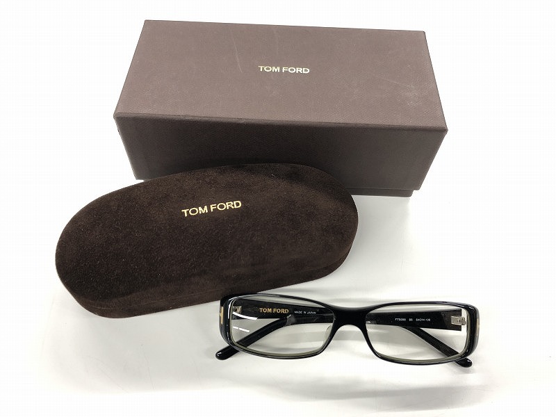 【全品ポイント10倍！要エントリー】【期間限定セール】トムフォード TOM FORD サングラス ブラック系 TF5098 B5 【中古】｜ワットマン店