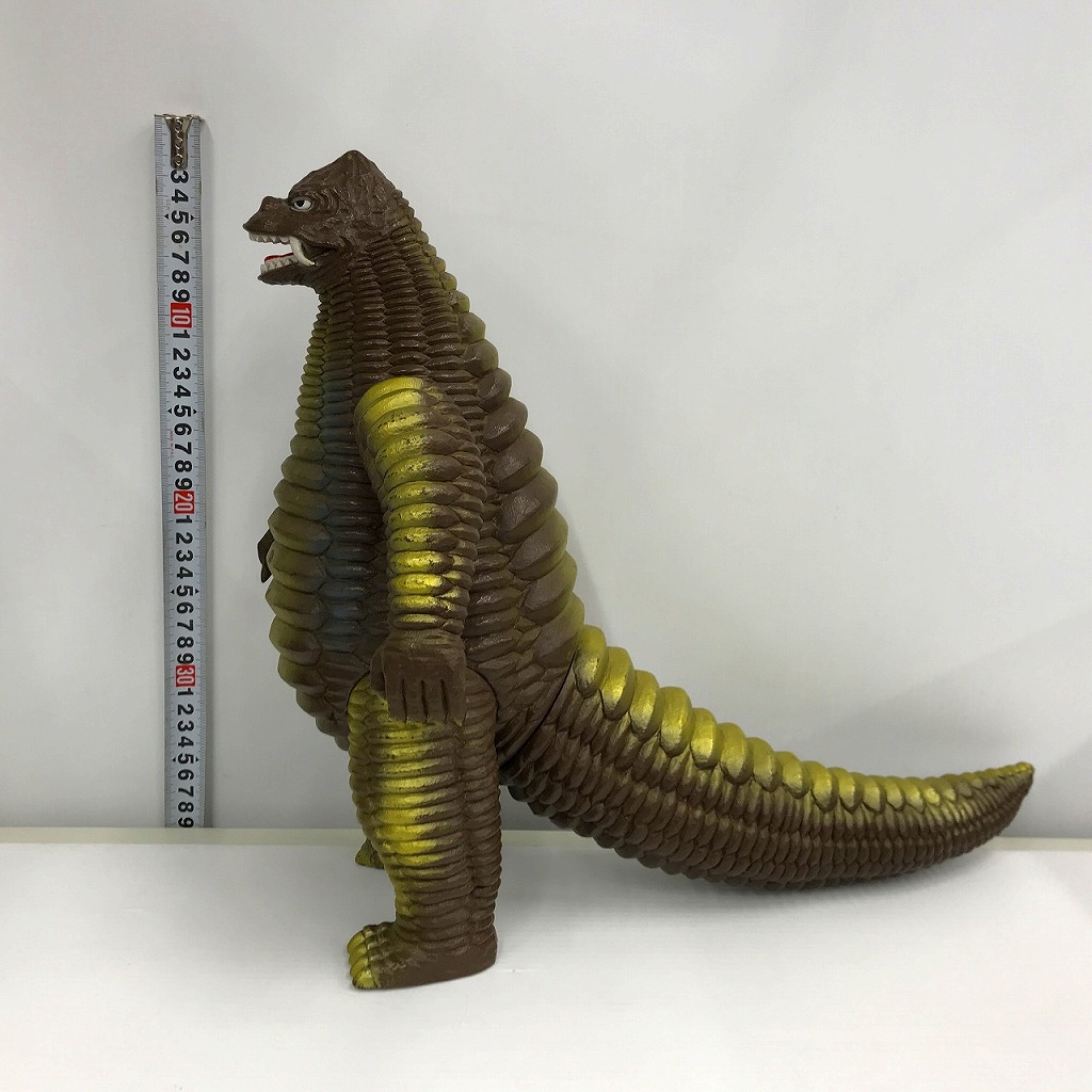 【全品ポイント10倍！要エントリー】【期間限定セール】バンダイ BANDAI ウルトラマン怪獣 レットキング1984 【中古】｜ワットマン店