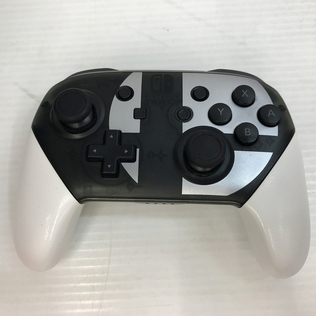 ニンテンドー Nintendo スイッチ用プロコン HAC-０１３ 【中古】