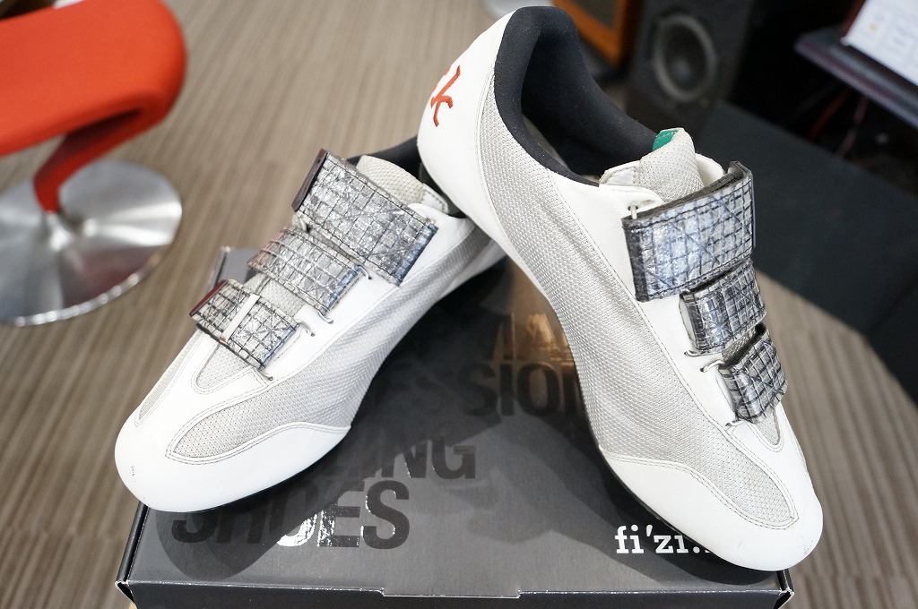 【全品ポイント10倍！】【期間限定セール】フィジーク Fi'zi:k ビンディングシューズ R3 UOMO G-fit 【中古】