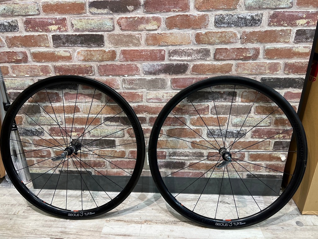 ボントレガー BONTRAGER カーボンホイールセット Aeolus D3 TLR 【中古】