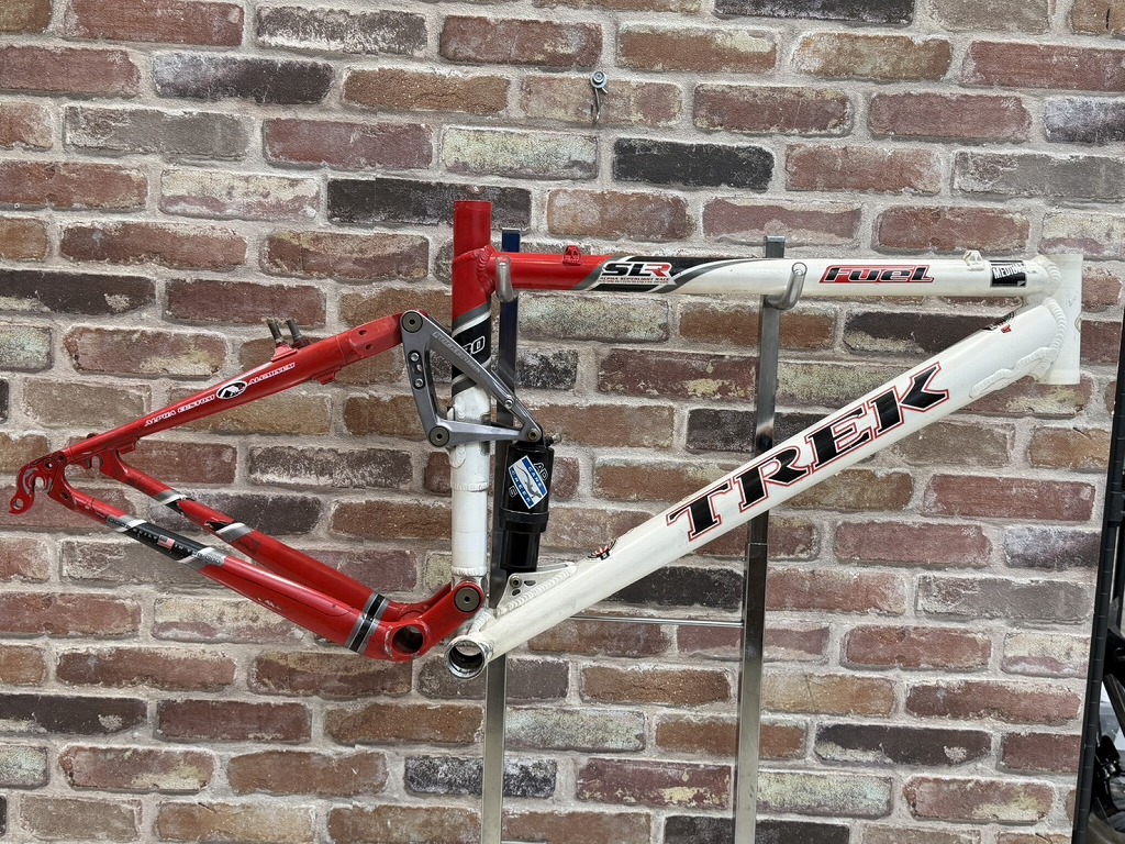 【全品ポイント10倍！】【期間限定セール】トレック TREK マウンテンバイク 26インチ フレーム Fuel【カウマン戸塚】 【中古】