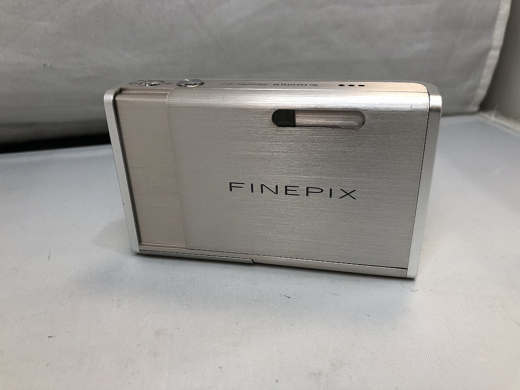 フジ写真フィルム FUJIFILM FinePix Z2 【中古】