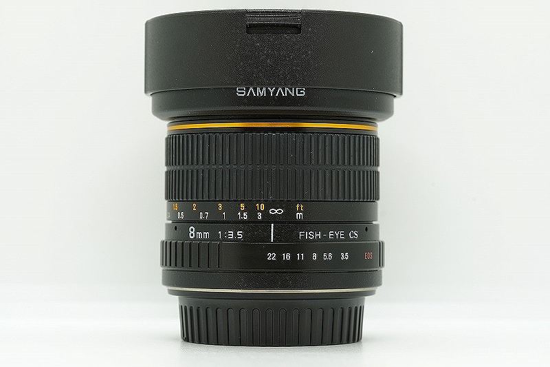 【継続期間制限事項大売り出し】総締めヤン SAMYANG EFマウント 水晶体 APS-C 8粍 F3.5 Fisheye CS 【中古】
