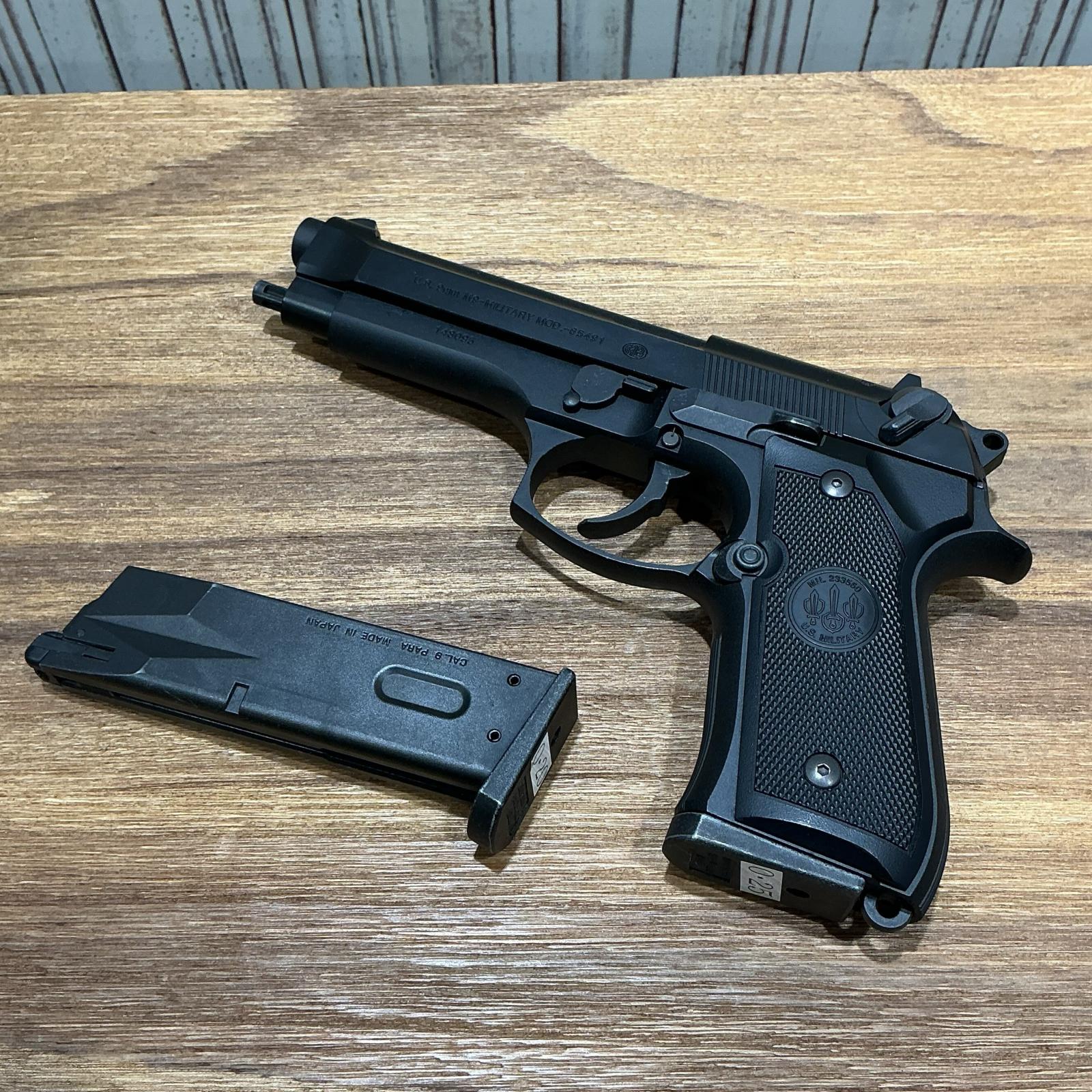日本の首都マルイ アウトドア M92F ミリタリー模範例 ガスブローバックガン【中古】
