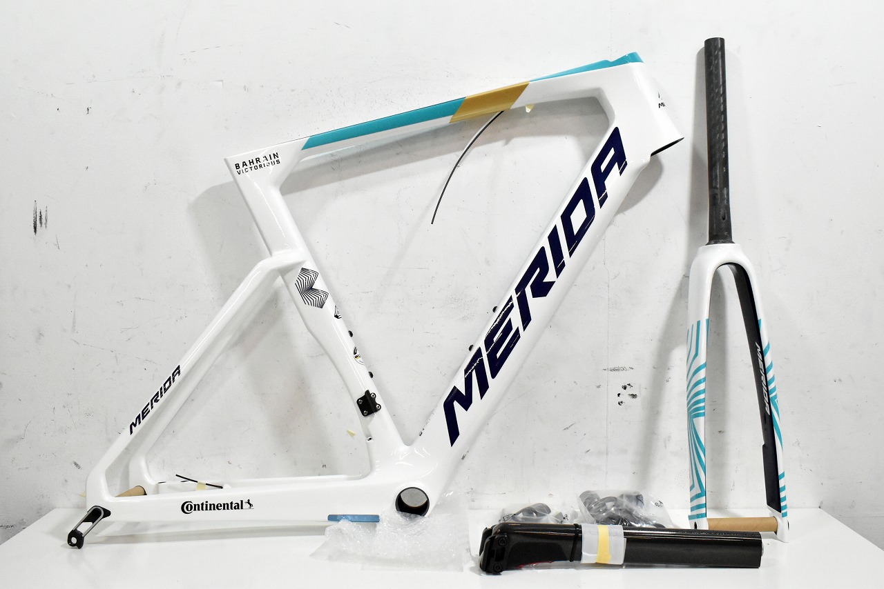 MERIDA REACTO TEAM 炭素ひな形 2024ひな形 大きさ M バーレーン・ヴィクトリアス 野球クラブ色つや 【カウマン鎌倉】