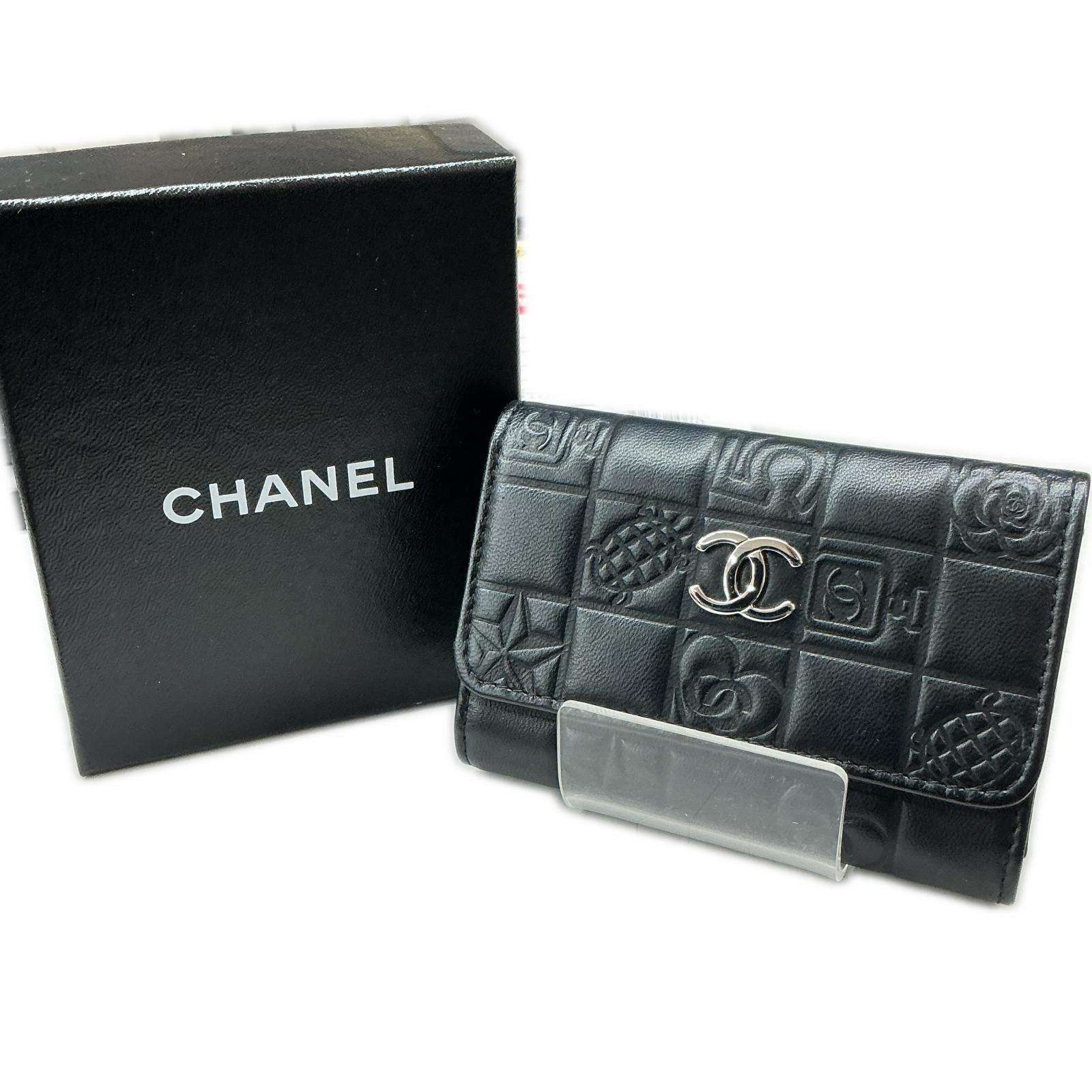 シャネル CHANEL ユニ一発やる 紙入れ 子ヒツジ人はだ 黒【中古】足がかり入れもの