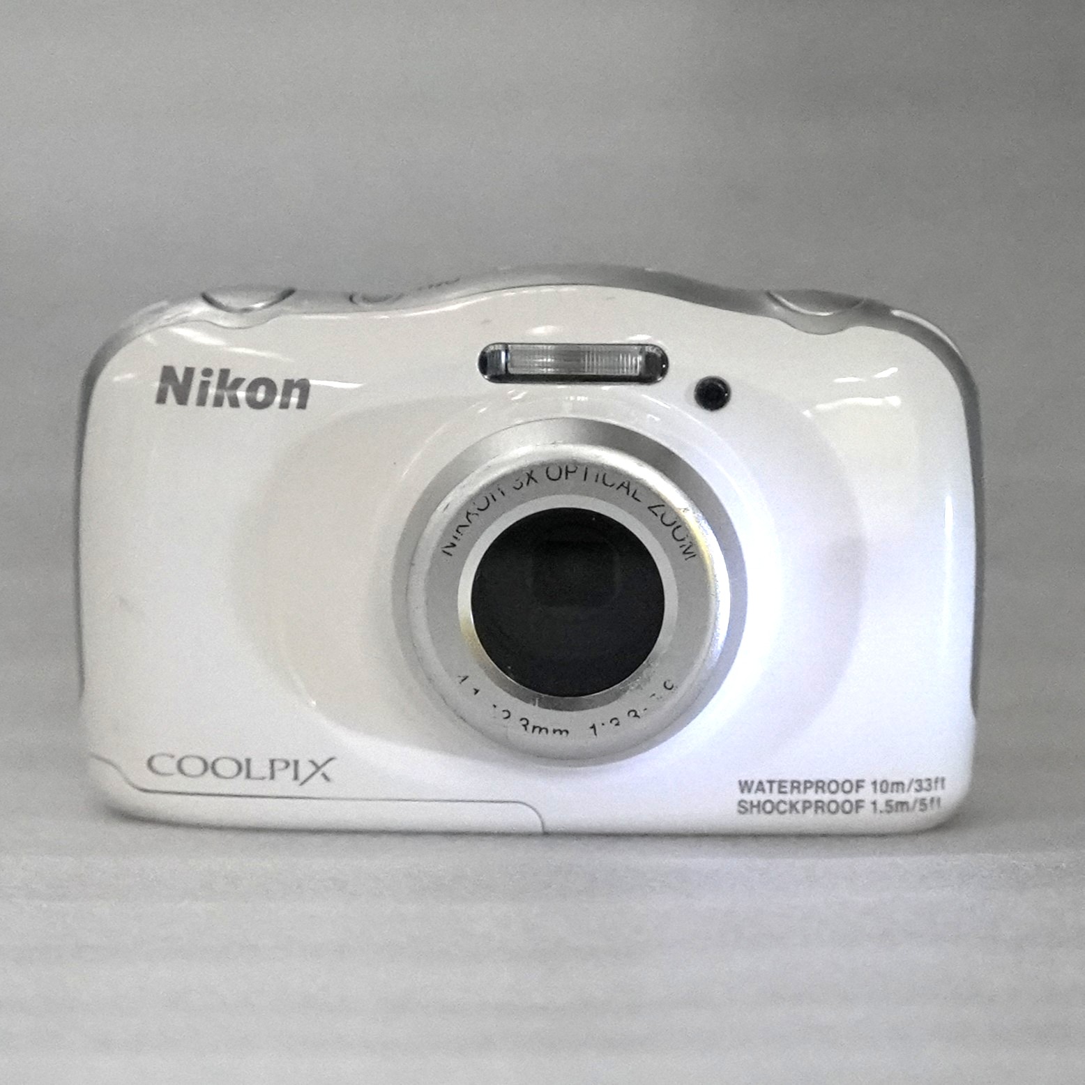 Coolpix Coolpix デジタル写真機 Nikon Coolpix S33 白いこと【中古】