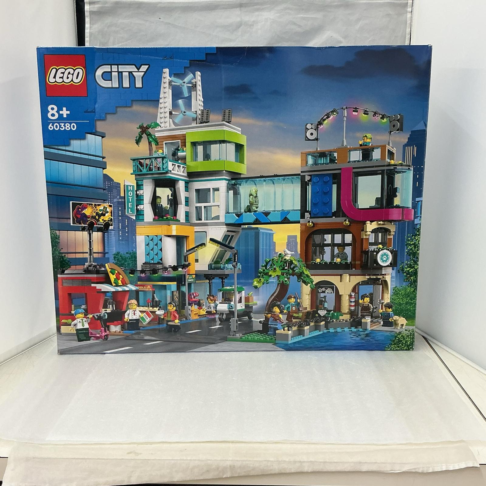 【未当てはめる】LEGO City  60380 多色