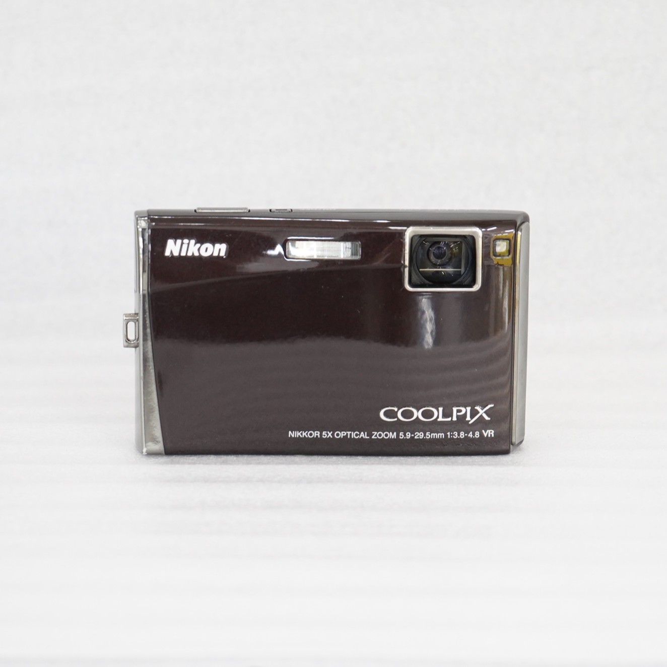 【全品ポイント10倍!要エントリー】【期間限定セール】ニコン Nikon デジタルカメラ Coolpix S60 ブラウン COOLPIX S60【中古】|ワットマン店