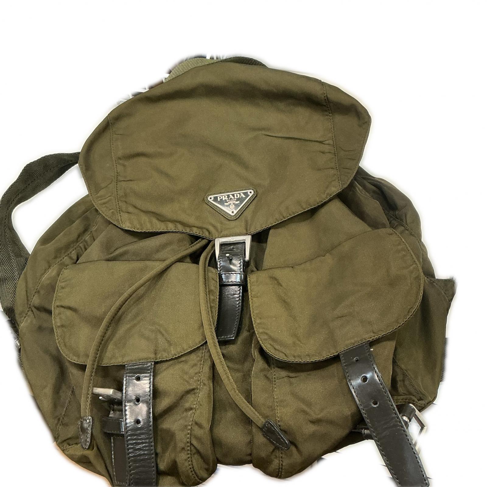 プラダ PRADA 緑であること PRADA ナイロン うしろ側風呂敷き包み【中古】