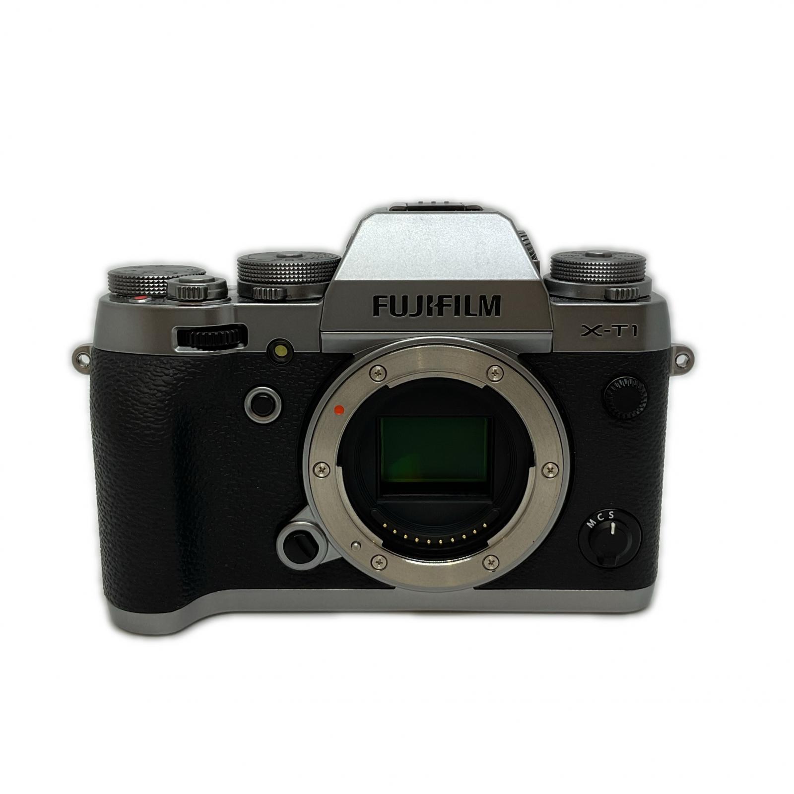 Fujifilm デジタル一眼写真機 Fujifilm X-T1 しろがね色【中古】