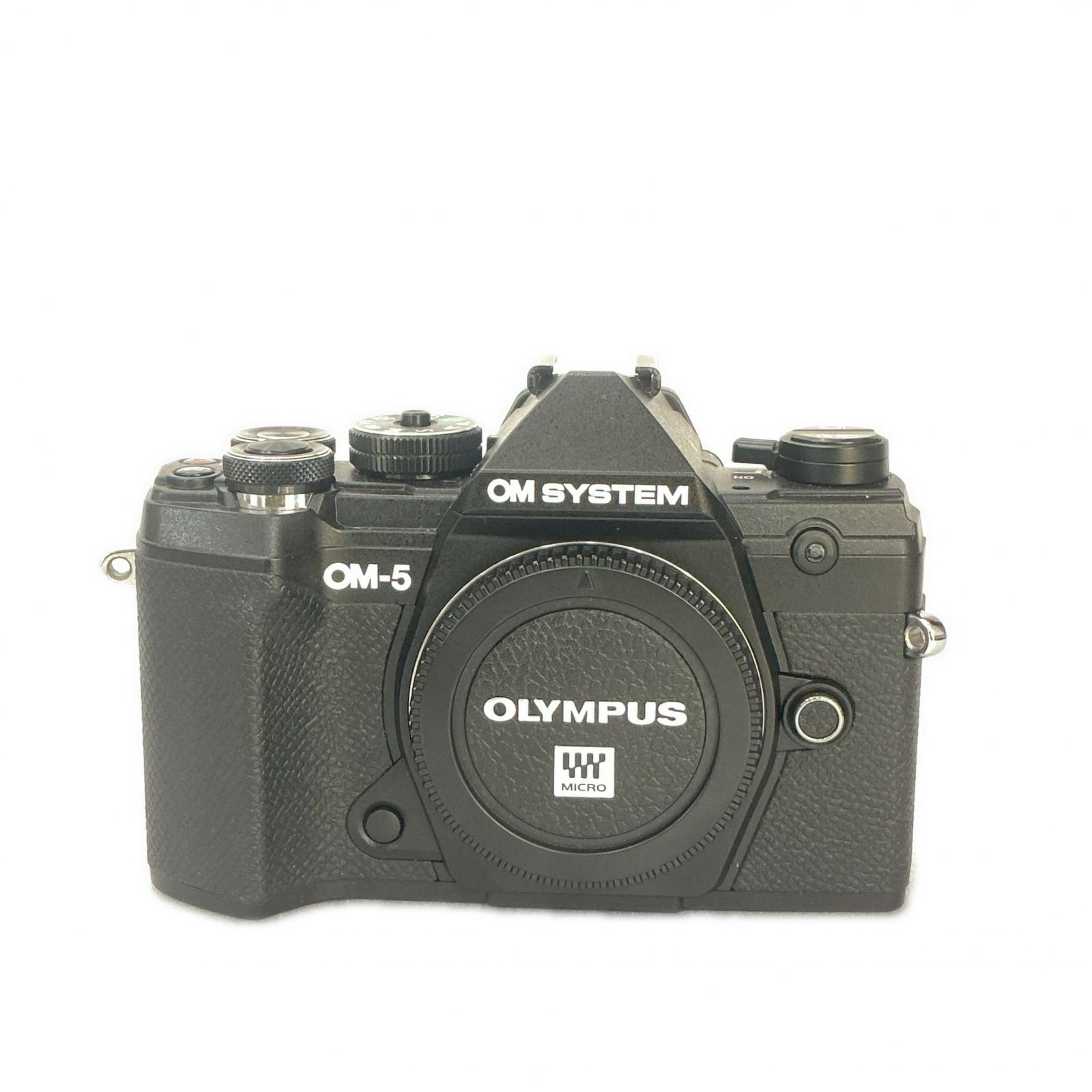 OM SYSTEM OM SYSTEM デジタル写真機 OM SYSTEM OM-5 黒いこと【中古】