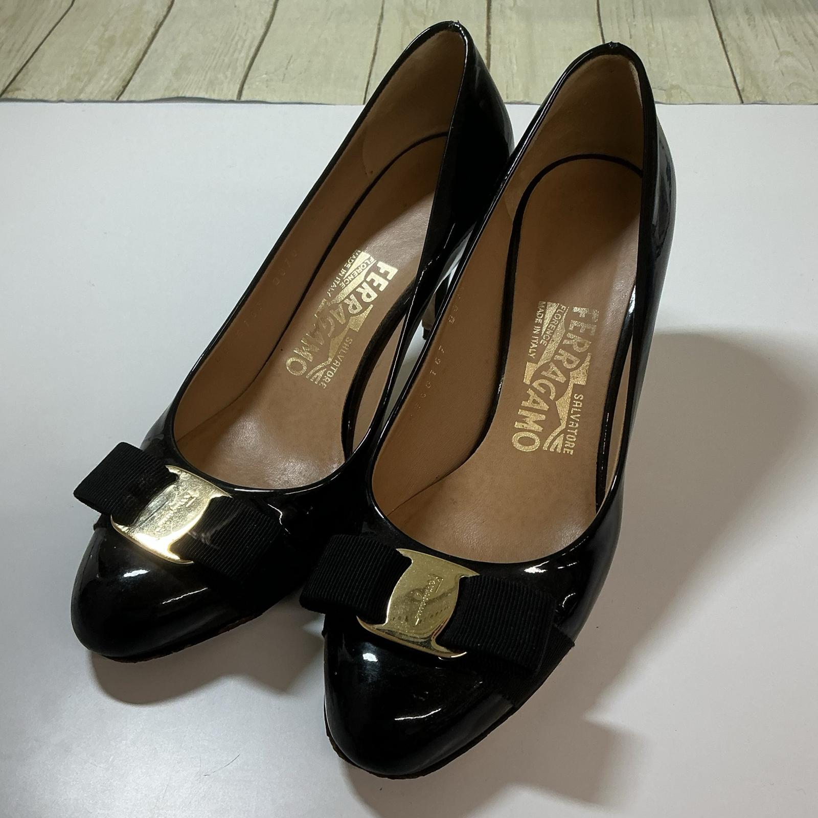 Salvatore Ferragamo シューズ パンプス 黒いこと【中古】