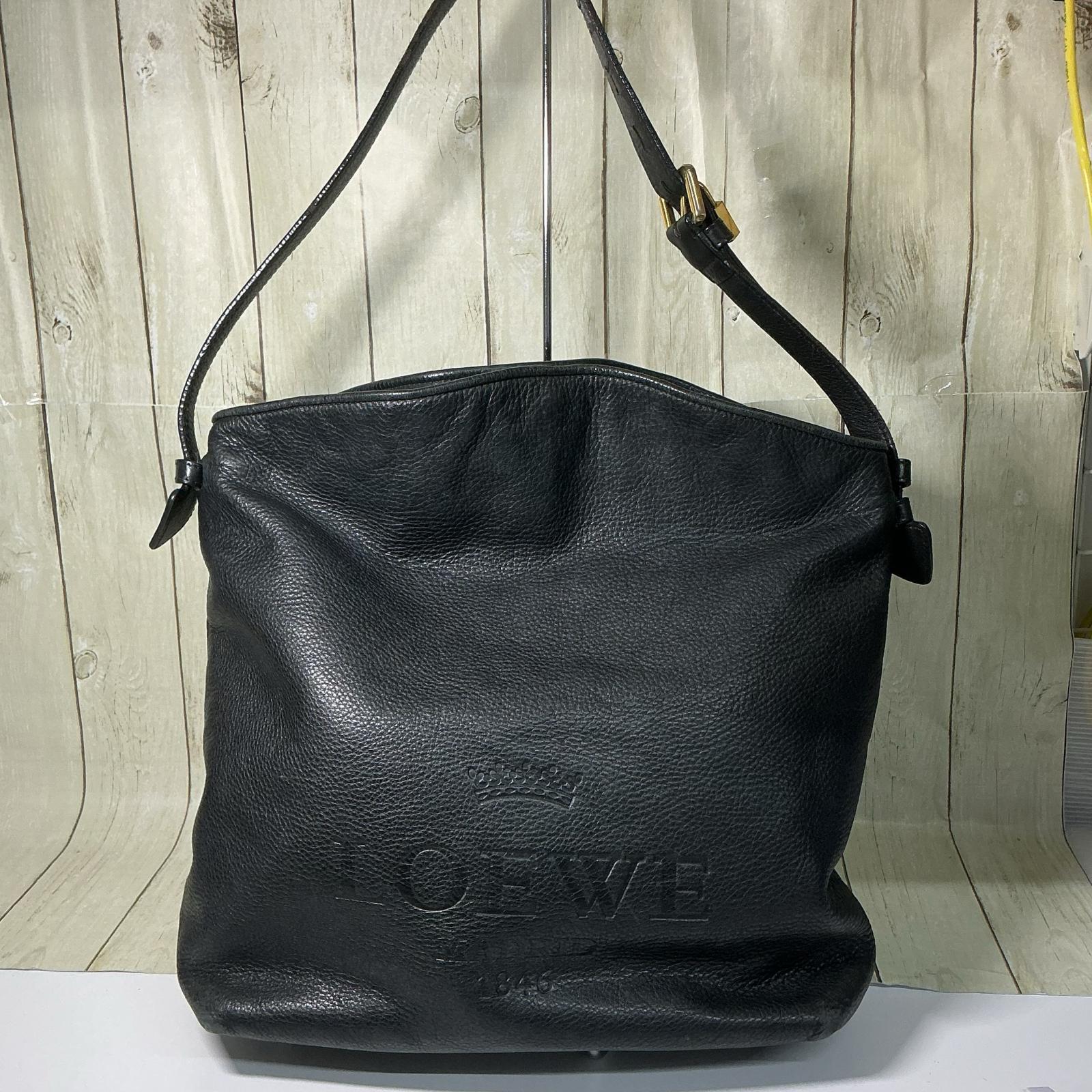 ロエベ ヘリテージショルダーバッグ 黒いこと【中古】