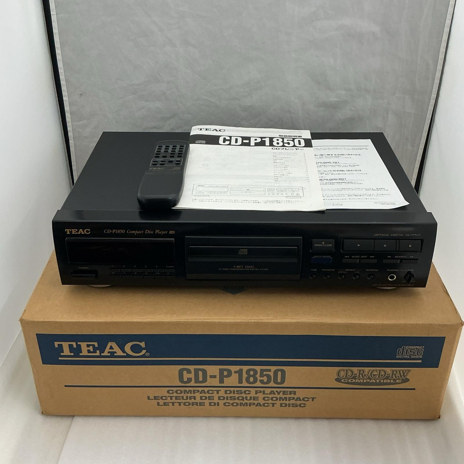 TEAC CD楽器演奏者  CD-P1850 黒いこと【中古】