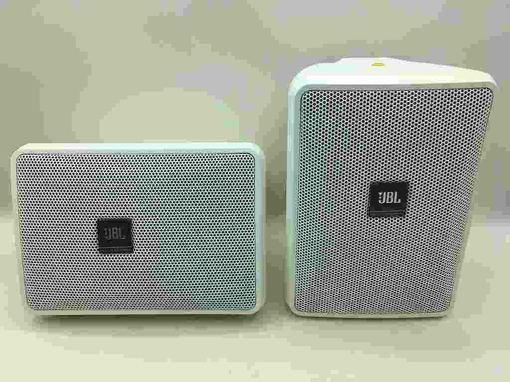 【全品ポイント10倍!要エントリー】【期間限定セール】ジェービーエル JBL スピーカー CONTROL 23-1 WH 【中古】|ワットマン店