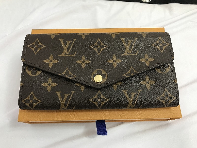 ルイ・ヴィトン LOUIS VUITTON 長財布 ポルトフォイユ･サラ フューシャ M62234 【中古】｜ワットマン店