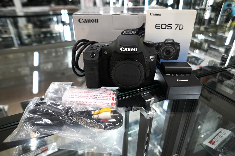 キャノン canon デジタル一眼カメラ Canon EOS 7D【中古】｜ワットマン店
