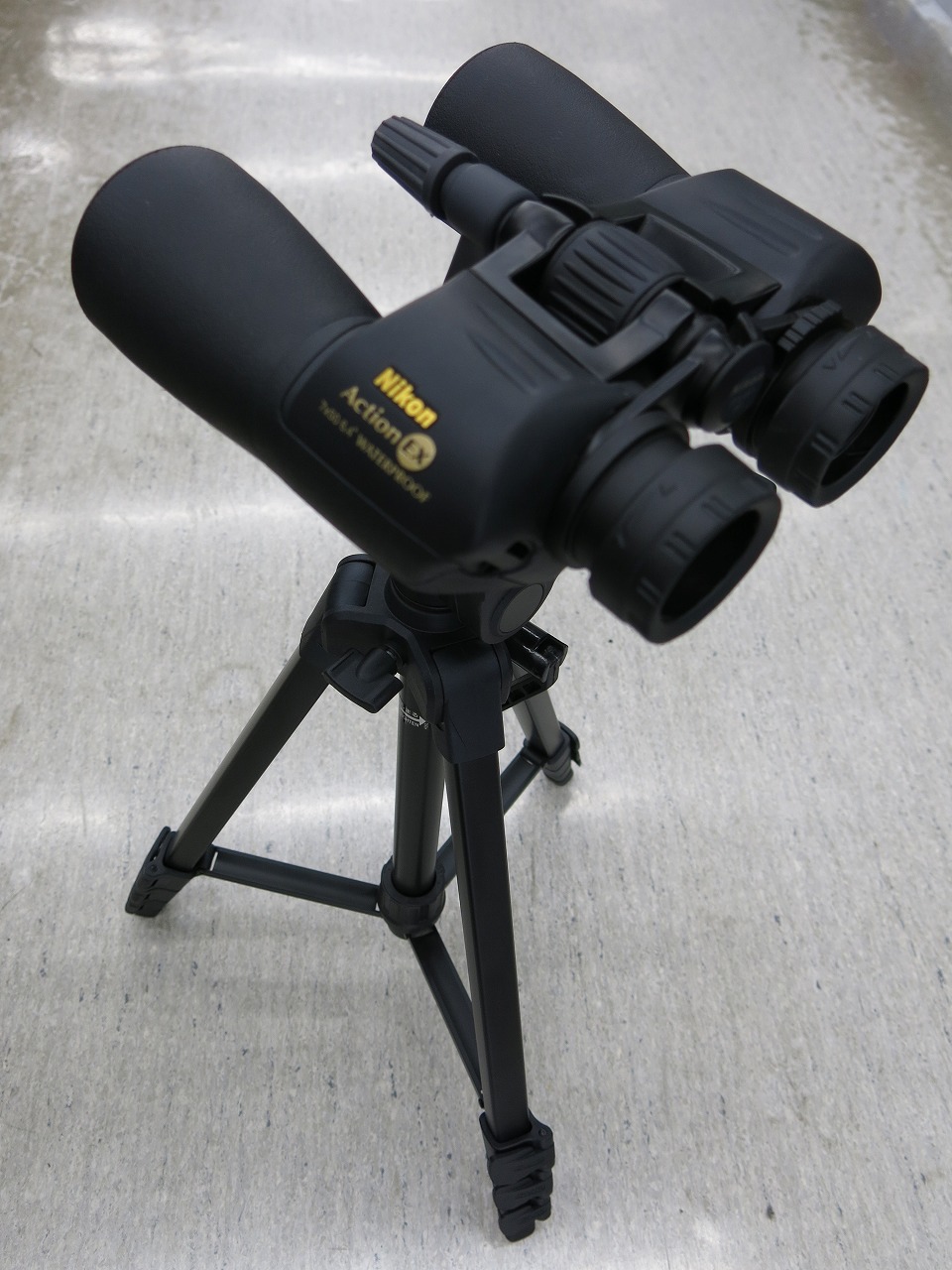 【7/19(日)20時~全品ポイント10倍!要エントリー】双眼鏡 Nikon Action EX 7x50 CF SLIK三脚+三脚アダプターセット【中古】|ワットマン店