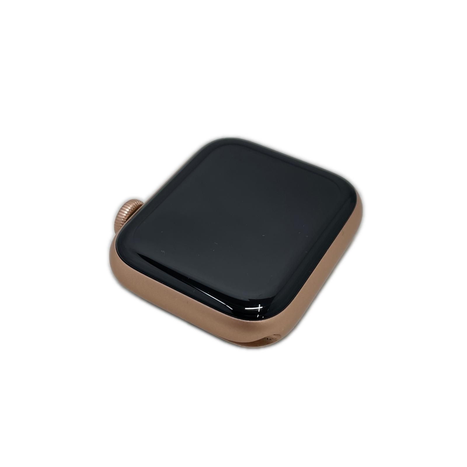 【全品ポイント10倍！要エントリー】Apple Watch Series6 GPSモデル 40mmMG123J/A【中古】｜ワットマン店