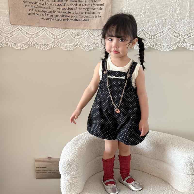 ベビー服 女の子 夏物 ノースリーブトップス サロペット ショートパンツ セットアップ 綿素材 薄手 涼しい 韓国風 カジュアル かわいい お出かけ着 2点セット