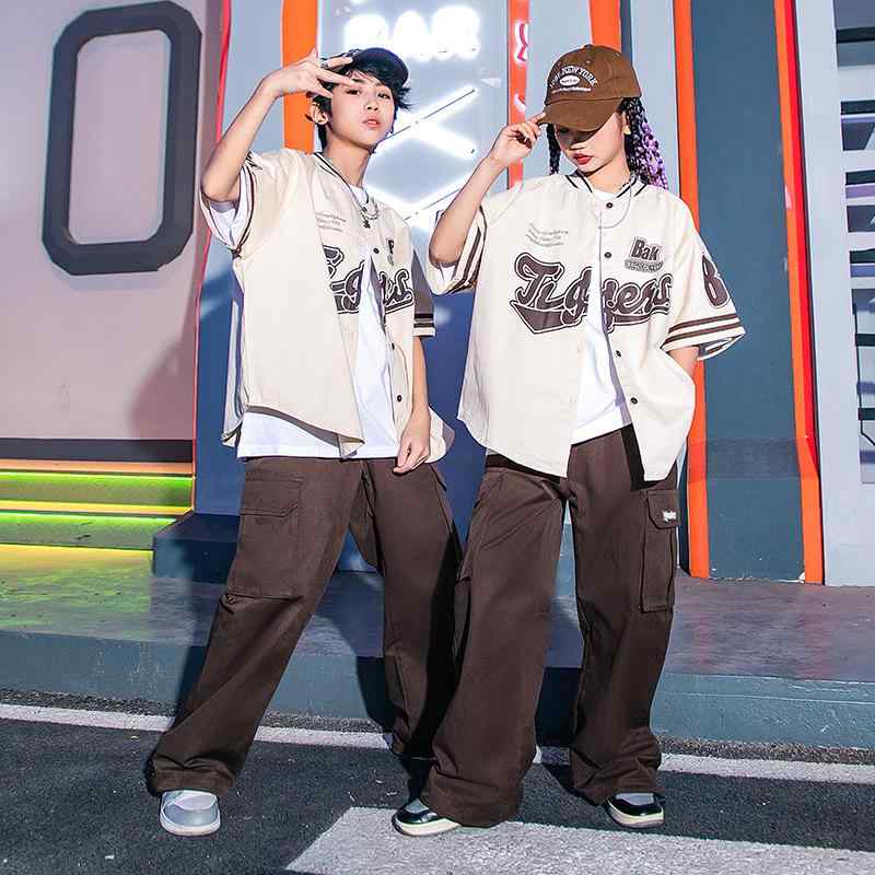 キッズ ダンス衣装 男の子 女の子 ストリート系 ヒップホップ ジャズダンス ベースボールジャケット ブルゾン セットアップ 上下セット 発表会 イベント ステージウェア コットン 春夏