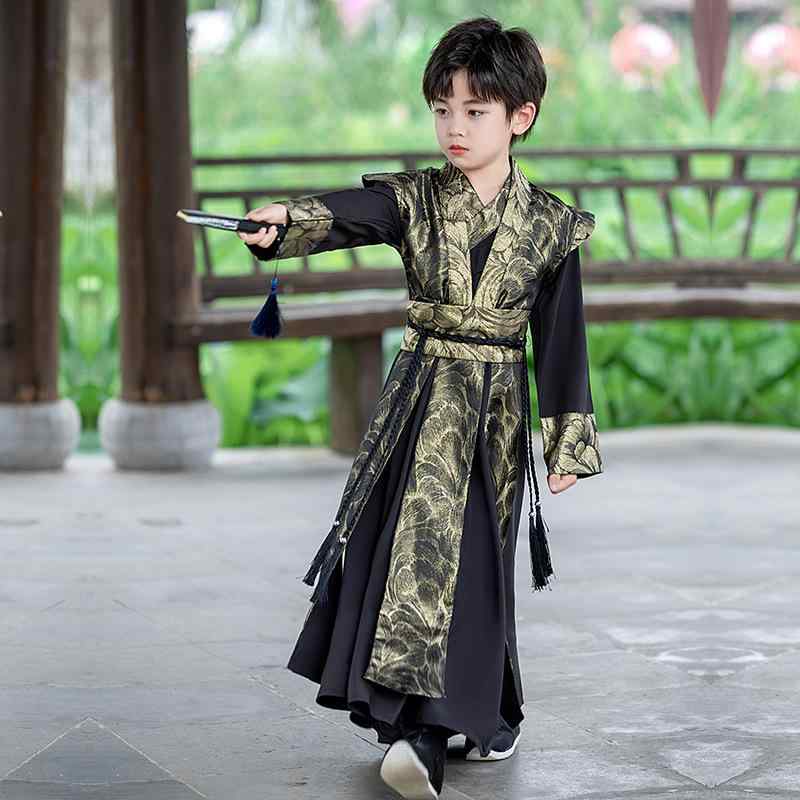 チャイナ服 男の子用 キッズ ボーイズ 漢服 古装 中国風 武侠スタイル 普段使い カジュアル 舞台衣装 発表会 かっこいい おしゃれ 柔らかい素材 ソフトな肌触り セットアップ 上下セット ポリエステル 化繊混紡 普通地 ダーク系